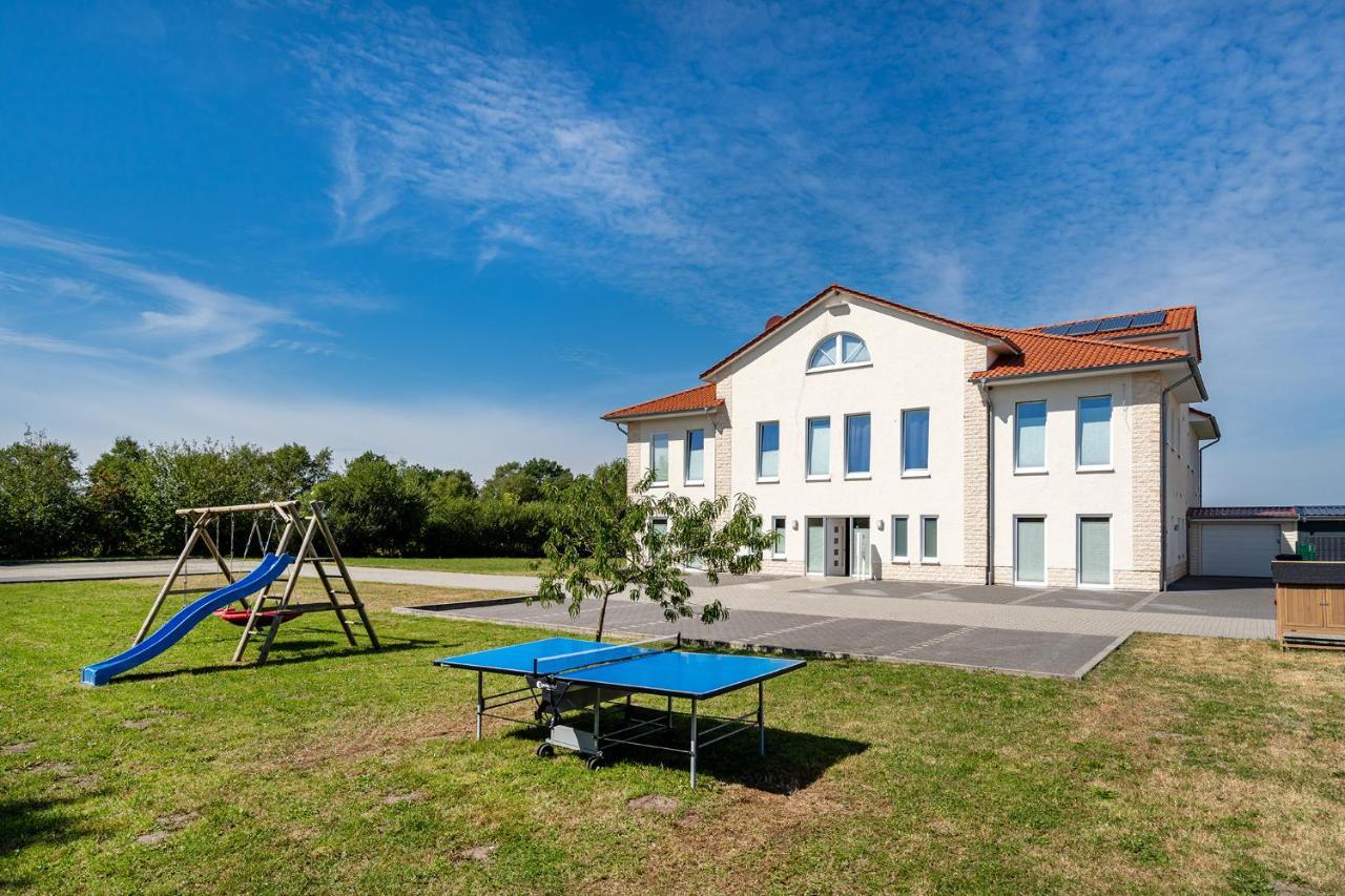 Villa Moorstern Aurich Exteriör bild