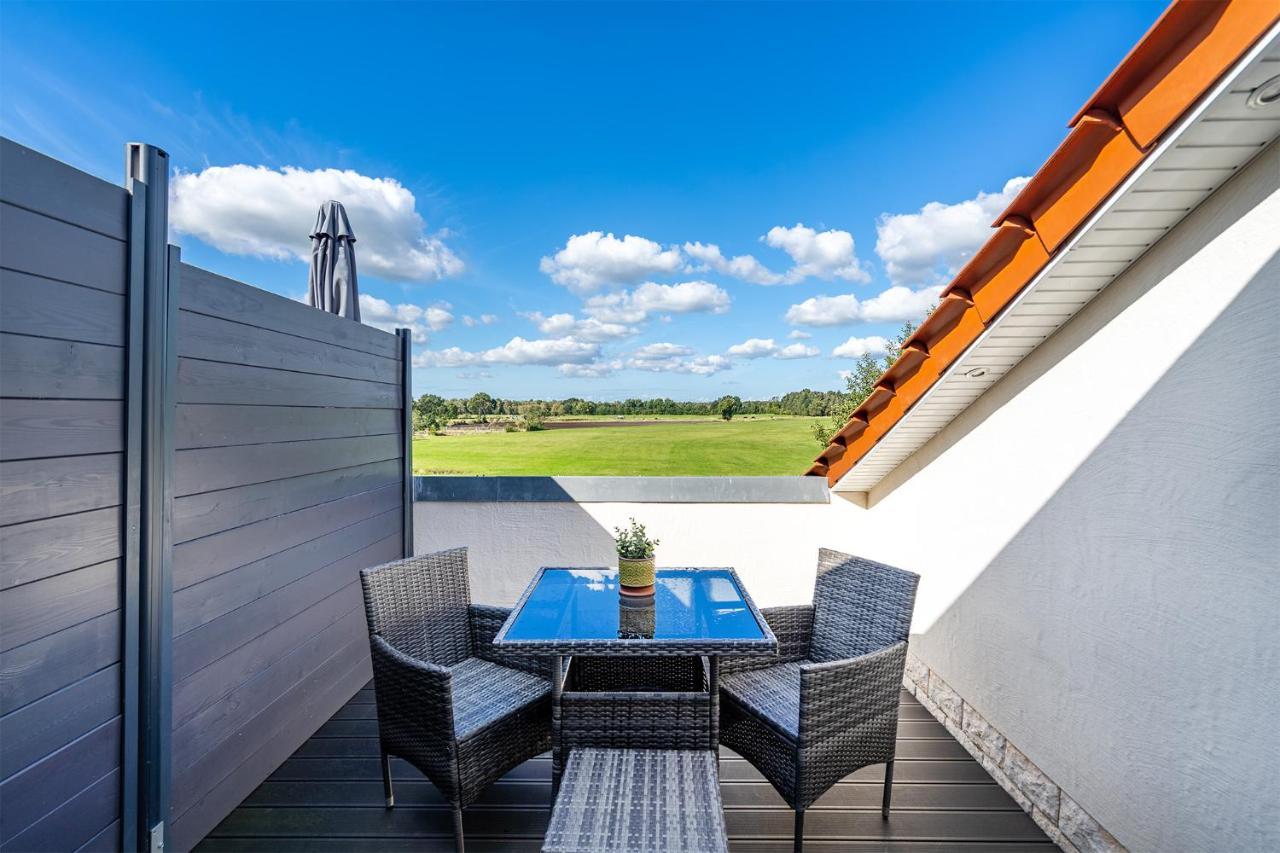 Villa Moorstern Aurich Exteriör bild